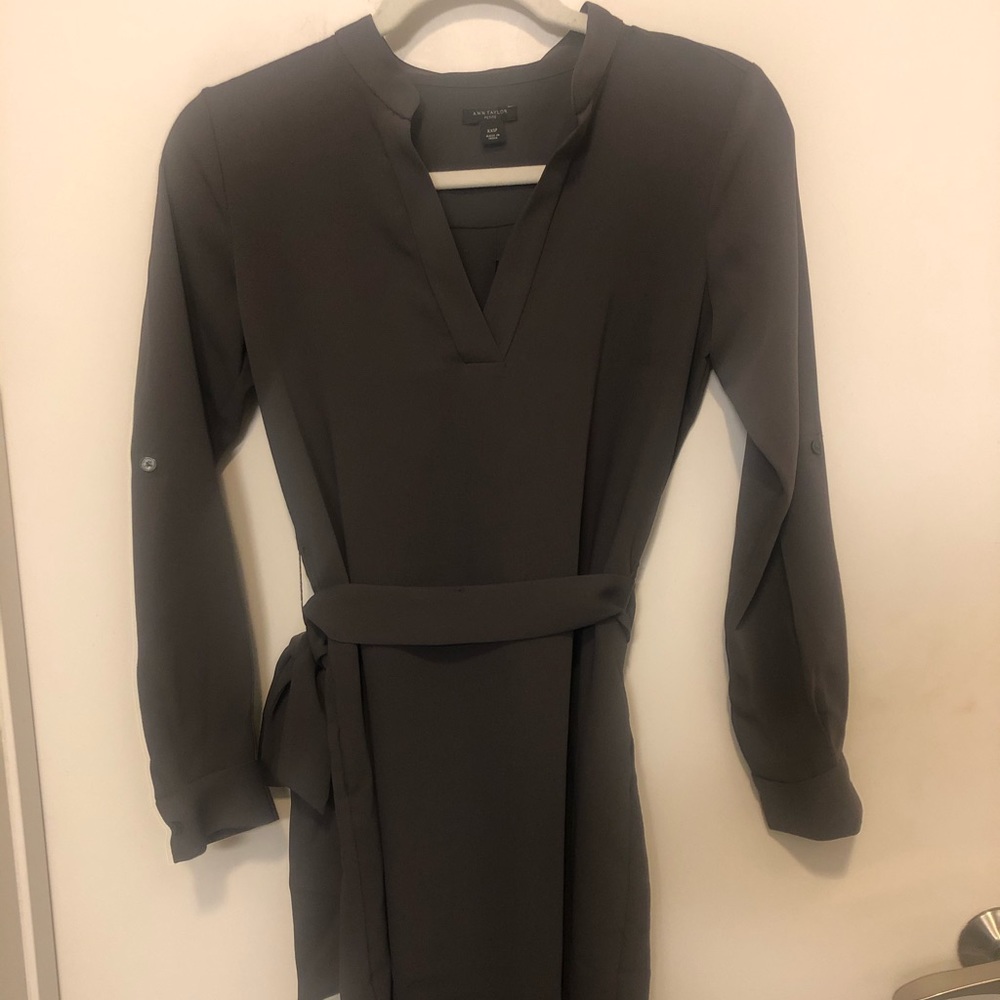 Ann Taylor belted dress; new!
